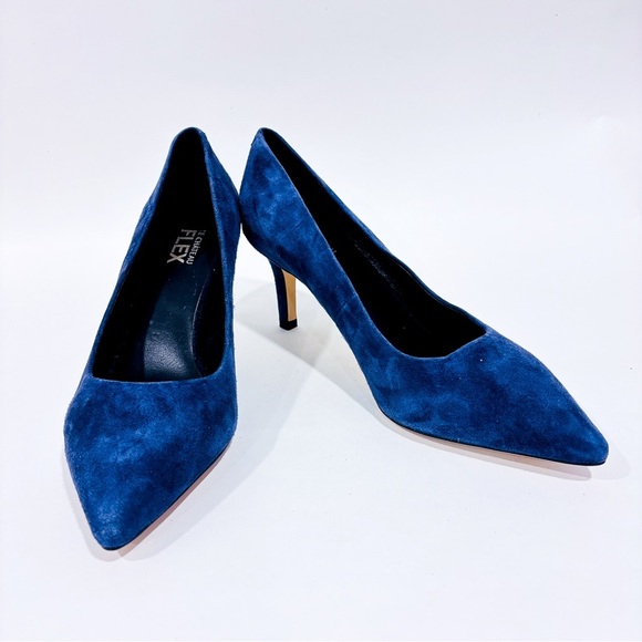 LE CHÂTEAU Navy suede high heels shoes - Picture 4 of 8